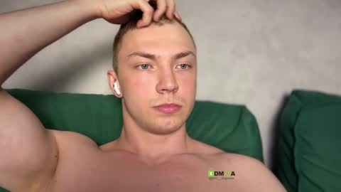 Snapshot of iron__chapman chatting on May 17, 2026, 7:54 pm Iron online show from May 17, 2026, 7:54 pm