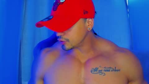 Snapshot of iron_coleman chatting on November 22, 2025, 6:18 pm Iron online show from November 22, 2025, 6:18 pm