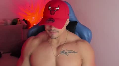 Iron online show from March 1, 2026, 9:39 pm