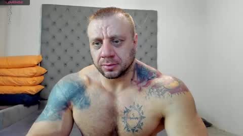 ironhulk22 online show from February 15, 2026, 8:13 am