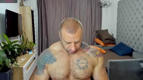 Snapshot of ironhulk22 chatting on July 15, 2026, 9:58 am ironhulk22 online show from July 15, 2026, 9:58 am