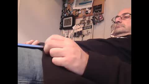 Snapshot of ironkokkk chatting on February 3, 2025, 5:03 pm Ironkokkk online show from February 3, 2025, 5:03 pm