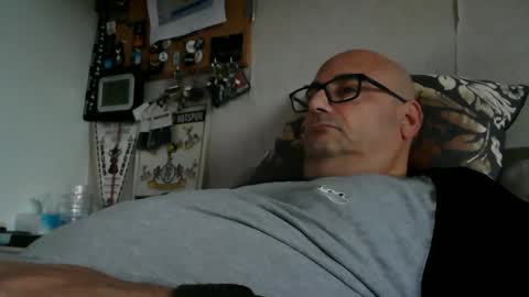 Snapshot of ironkokkk chatting on November 6, 2025, 8:59 am Ironkokkk online show from November 6, 2025, 8:59 am