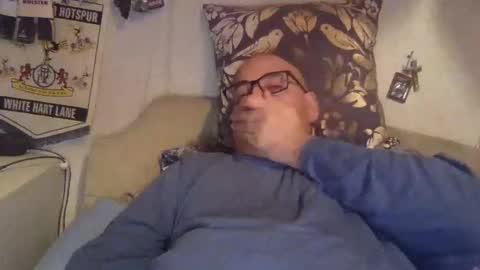 Snapshot of ironkokkk chatting on November 18, 2025, 10:47 pm Ironkokkk online show from November 18, 2025, 10:47 pm