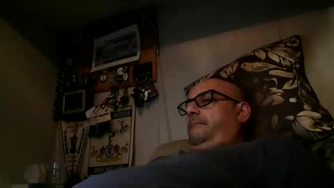 Snapshot of ironkokkk chatting on November 23, 2025, 10:31 pm Ironkokkk online show from November 23, 2025, 10:31 pm