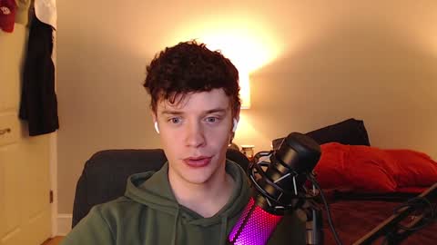 Snapshot of ironthud chatting on December 6, 2024, 5:09 am Sam online show from December 6, 2024, 5:09 am