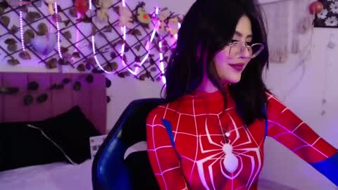 Snapshot of isa_bunny18 chatting on October 31, 2025, 6:03 am isabela online show from October 31, 2025, 6:03 am