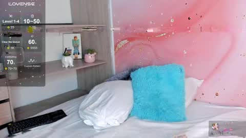 Snapshot of isa_jonness_ chatting on April 14, 2026, 1:06 pm oIssaJonneso online show from April 14, 2026, 1:06 pm