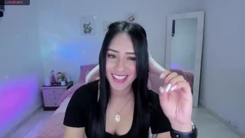 Snapshot of isaa_diamond chatting on July 5, 2026, 5:42 pm isaa_diamond online show from July 5, 2026, 5:42 pm