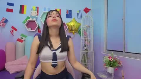 Isaa Skinny  online show from August 4, 2026, 3:43 am