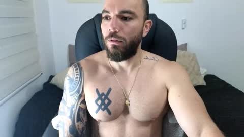 Isaac carter online show from November 2, 2025, 11:01 am