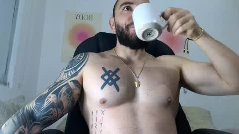 Isaac carter online show from January 12, 2026, 11:04 am