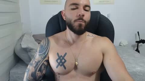 Isaac carter online show from April 14, 2026, 11:16 am