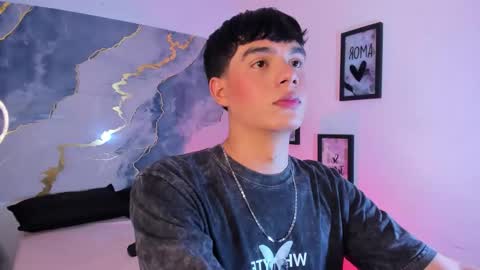 Snapshot of isaac_kurtt chatting on November 24, 2025, 8:08 pm Isaac Kurtt online show from November 24, 2025, 8:08 pm