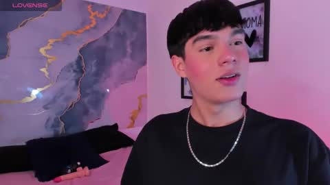 Snapshot of isaac_kurtt chatting on December 13, 2025, 8:04 pm Isaac Kurtt online show from December 13, 2025, 8:04 pm