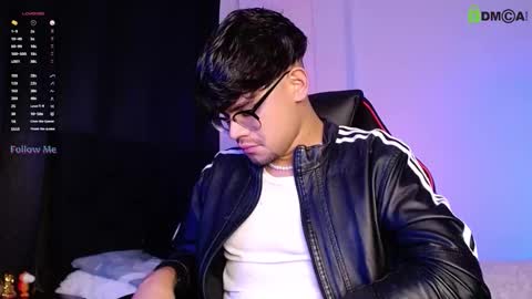 Isaac Saenz. online show from October 15, 2025, 1:06 am