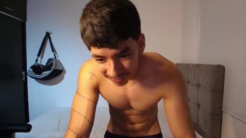 Snapshot of isaac_sttone01 chatting on April 23, 2026, 10:56 pm muscle isaac online show from April 23, 2026, 10:56 pm