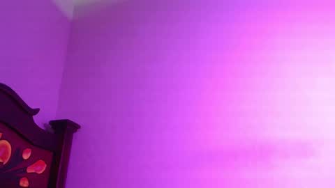 Snapshot of isaaclatino chatting on January 3, 2025, 11:33 pm isaac online show from January 3, 2025, 11:33 pm