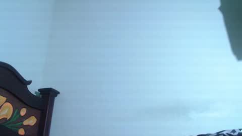 Snapshot of isaaclatino chatting on January 19, 2025, 7:46 am isaac online show from January 19, 2025, 7:46 am