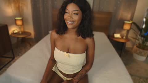 Snapshot of isaacoleman chatting on October 30, 2025, 8:53 pm Isaa Coleman online show from October 30, 2025, 8:53 pm