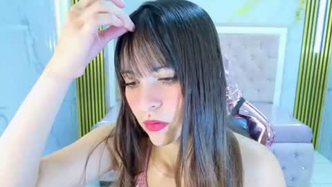Snapshot of isabeau_s chatting on June 20, 2026, 1:36 pm isabeau_s online show from June 20, 2026, 1:36 pm