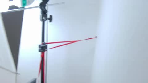 isabel_dias online show from May 26, 2026, 12:45 pm