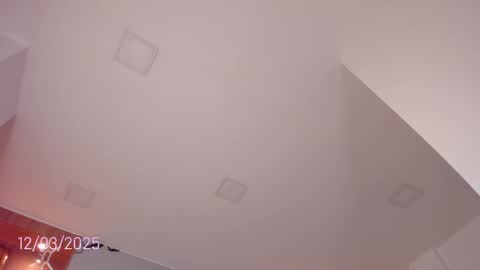 Snapshot of isabel_escorcia chatting on March 12, 2025, 11:54 pm Isabel online show from March 12, 2025, 11:54 pm