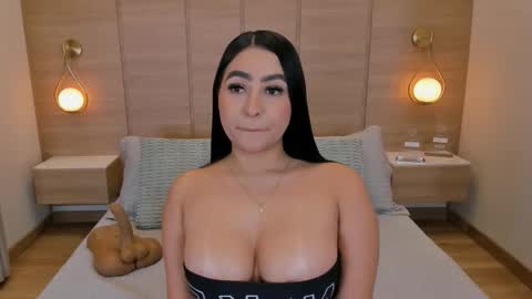 Isa online show from February 7, 2026, 3:10 am