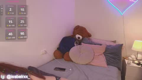 Isabel online show from September 15, 2025, 9:04 pm