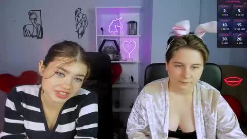 Snapshot of isabel_wave chatting on November 15, 2025, 1:29 pm isabel online show from November 15, 2025, 1:29 pm