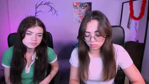 Snapshot of isabel_wave chatting on November 17, 2025, 6:52 am isabel online show from November 17, 2025, 6:52 am