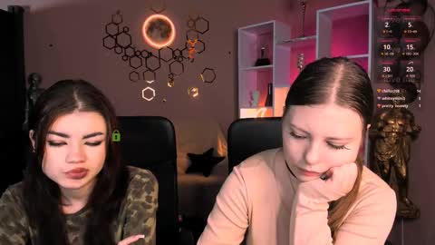 Snapshot of isabel_wave chatting on December 16, 2025, 1:05 pm isabel online show from December 16, 2025, 1:05 pm