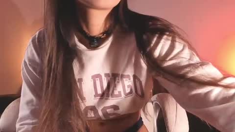 Snapshot of isabela_franco_ chatting on April 16, 2026, 11:44 am Isabela online show from April 16, 2026, 11:44 am