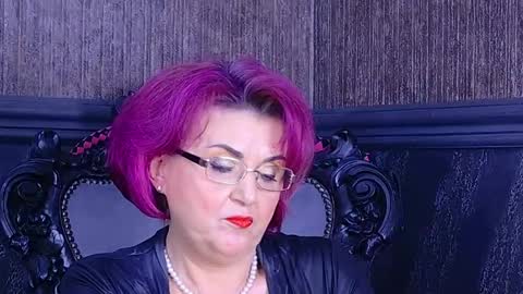 Snapshot of isabelaconte chatting on April 21, 2026, 3:02 am Isabella Conte online show from April 21, 2026, 3:02 am