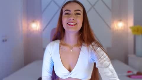 Snapshot of isabella__shine chatting on November 25, 2025, 3:12 pm Isa online show from November 25, 2025, 3:12 pm