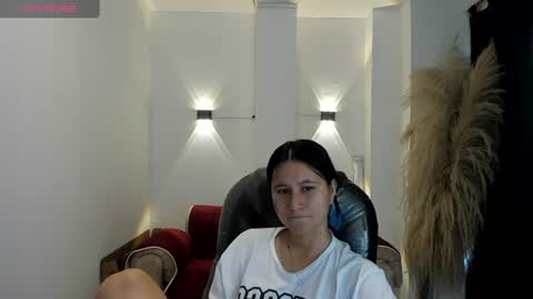 Snapshot of isabella_grace18 chatting on July 29, 2026, 12:25 pm Isabella online show from July 29, 2026, 12:25 pm