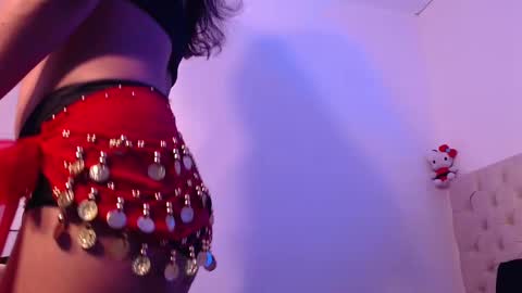 isabella_jazz online show from February 14, 2025, 9:21 pm