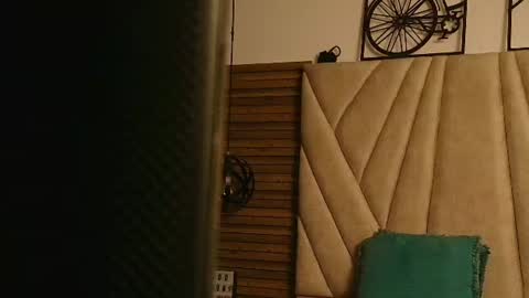 Snapshot of isabella_luxet chatting on June 30, 2026, 12:28 pm isabella_luxet online show from June 30, 2026, 12:28 pm