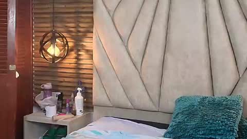 Snapshot of isabella_luxet chatting on July 6, 2026, 3:03 pm isabella_luxet online show from July 6, 2026, 3:03 pm