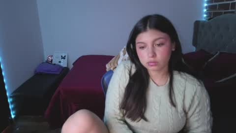 Snapshot of isabella_monntolvo chatting on May 20, 2026, 8:15 pm isabella_monntolvo online show from May 20, 2026, 8:15 pm