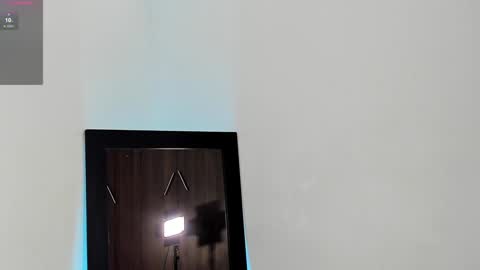 Snapshot of isabella_savina chatting on January 17, 2025, 11:18 pm Isabella online show from January 17, 2025, 11:18 pm