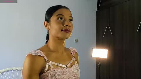 Snapshot of isabella_savina chatting on February 20, 2026, 11:16 pm Isabella online show from February 20, 2026, 11:16 pm