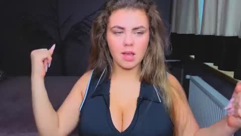 Snapshot of isabellabler chatting on July 9, 2026, 5:44 am isabellabler online show from July 9, 2026, 5:44 am