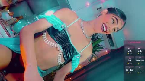 isabellagirs online show from April 30, 2026, 7:25 am