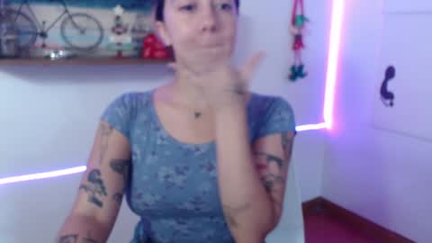 Snapshot of isabellakoff chatting on December 9, 2024, 11:58 am Tati - online show from December 9, 2024, 11:58 am