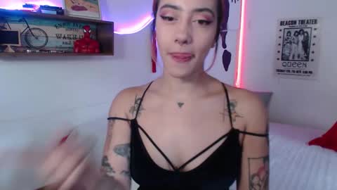 Snapshot of isabellakoff chatting on November 22, 2025, 12:15 pm Tati - online show from November 22, 2025, 12:15 pm