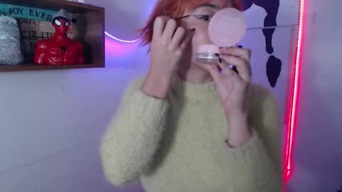 Snapshot of isabellakoff chatting on December 17, 2025, 12:22 pm Tati - online show from December 17, 2025, 12:22 pm