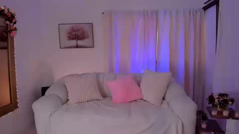 ISABELLA  online show from March 11, 2026, 2:01 pm