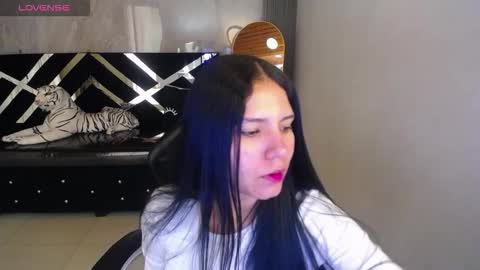 Isa  online show from February 16, 2026, 1:07 pm