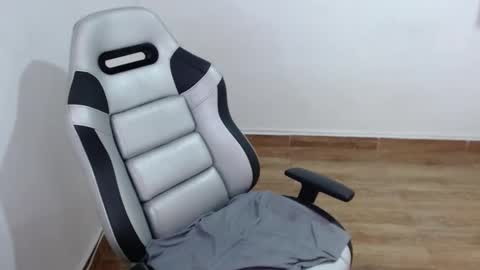 Snapshot of isabellaobregon2 chatting on February 23, 2026, 9:45 pm Isa online show from February 23, 2026, 9:45 pm